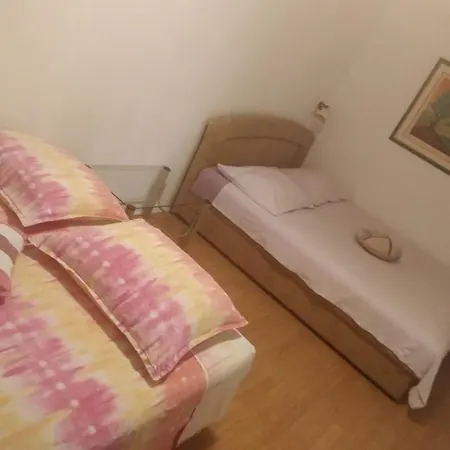 Zenta 2 Apartman *